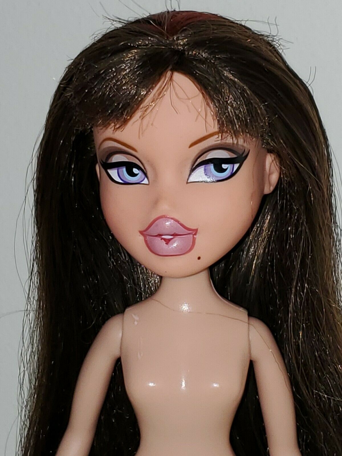 Bratz 10" Twinz Phoebe Doll Brunette Violet Eyes Nude For Ooak (no Feet)